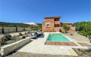 Lovely Home In Cruzy With Kitchen